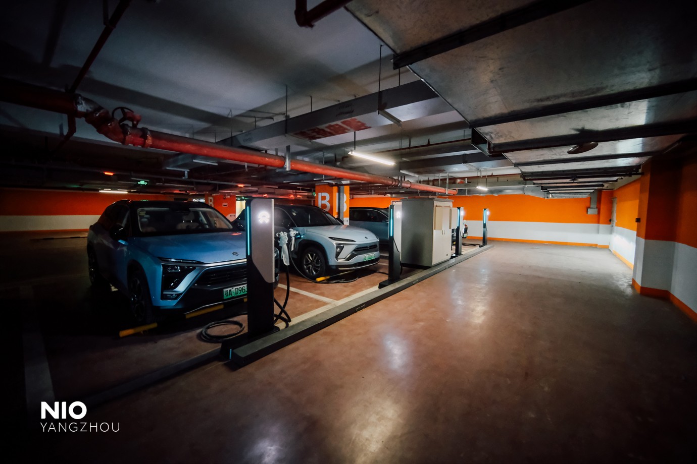 扬州首座蔚来超充站正式投运