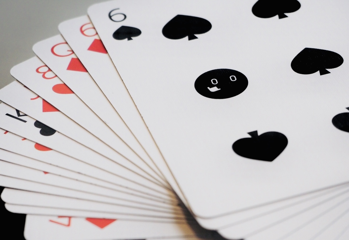 纸牌屋第三季热映之际，揭秘下载途径与独家剧情，紧张刺激的政治风云等你来探